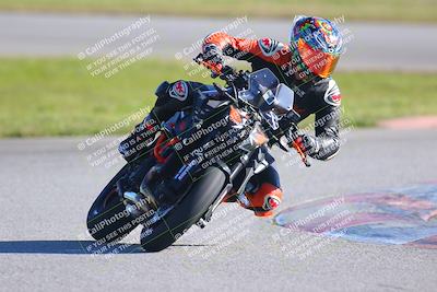 media/Jan-20-2023-Fastrack Riders (Fri) [[f2ad32aba3]]/Private/session 5 turn 13/